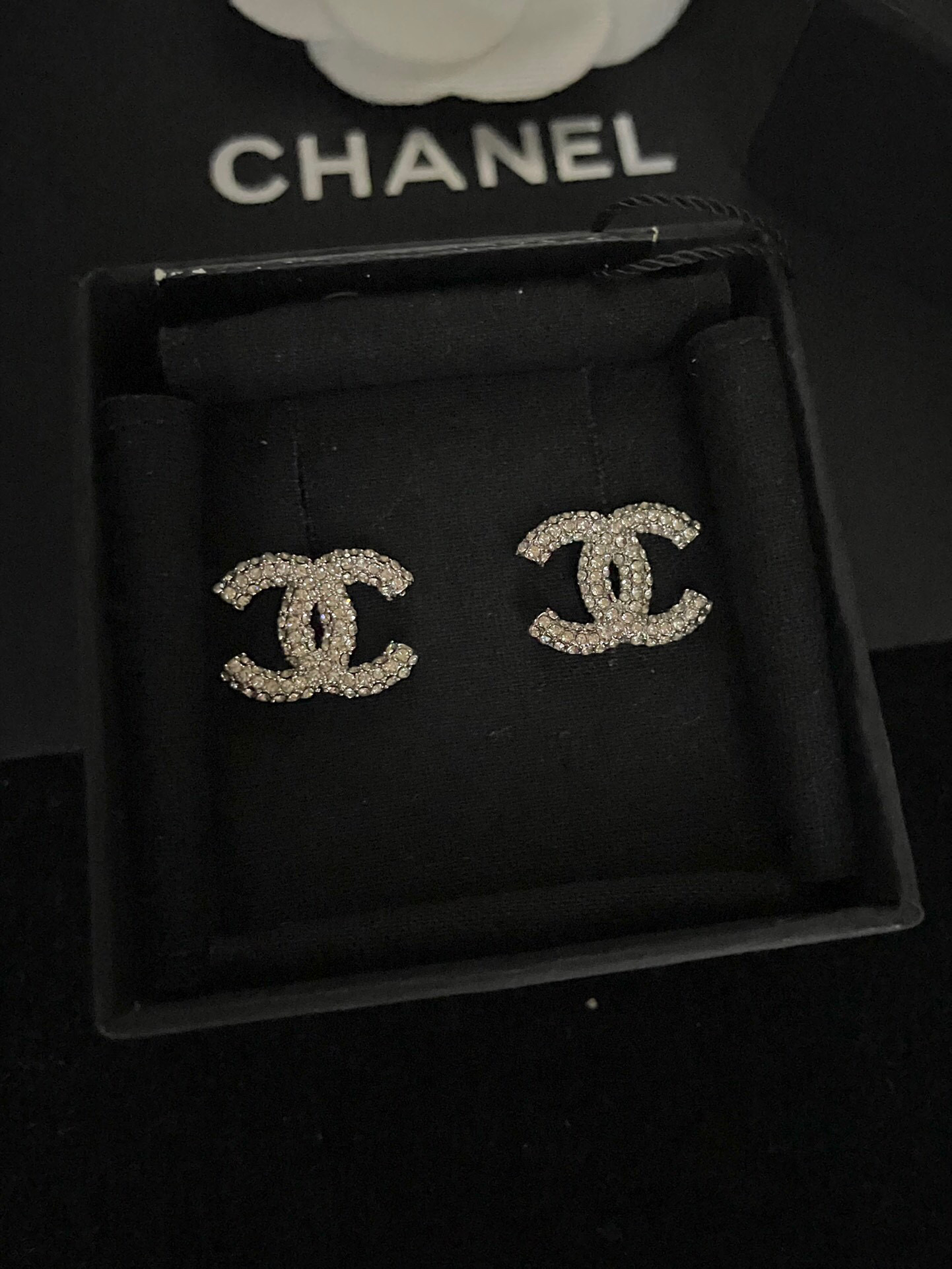 샤넬 여자 귀걸이