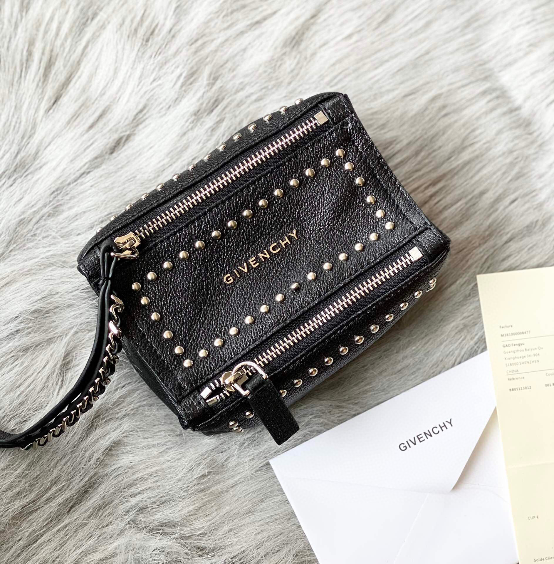 지방시 클러치백