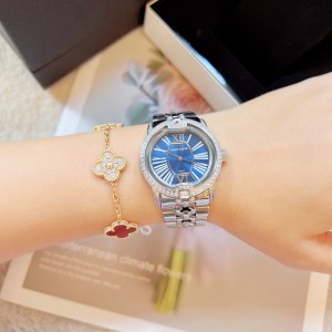 로저드뷔 A급 여자 미러급 시계 6컬러