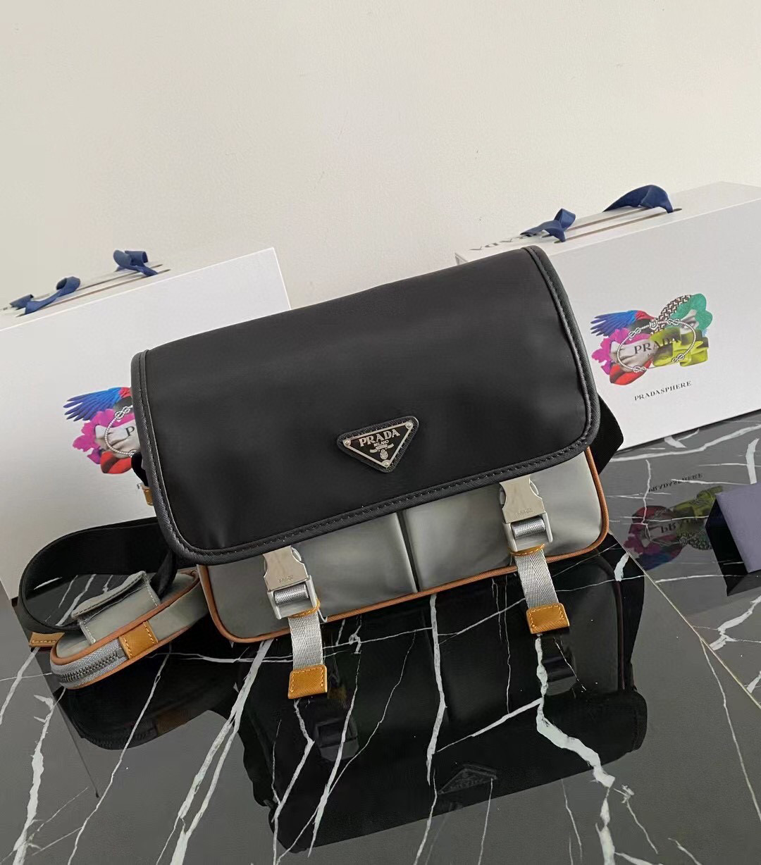 프라다 남자가방 2VD769B