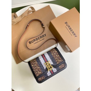 버버리 크로스백 여자가방