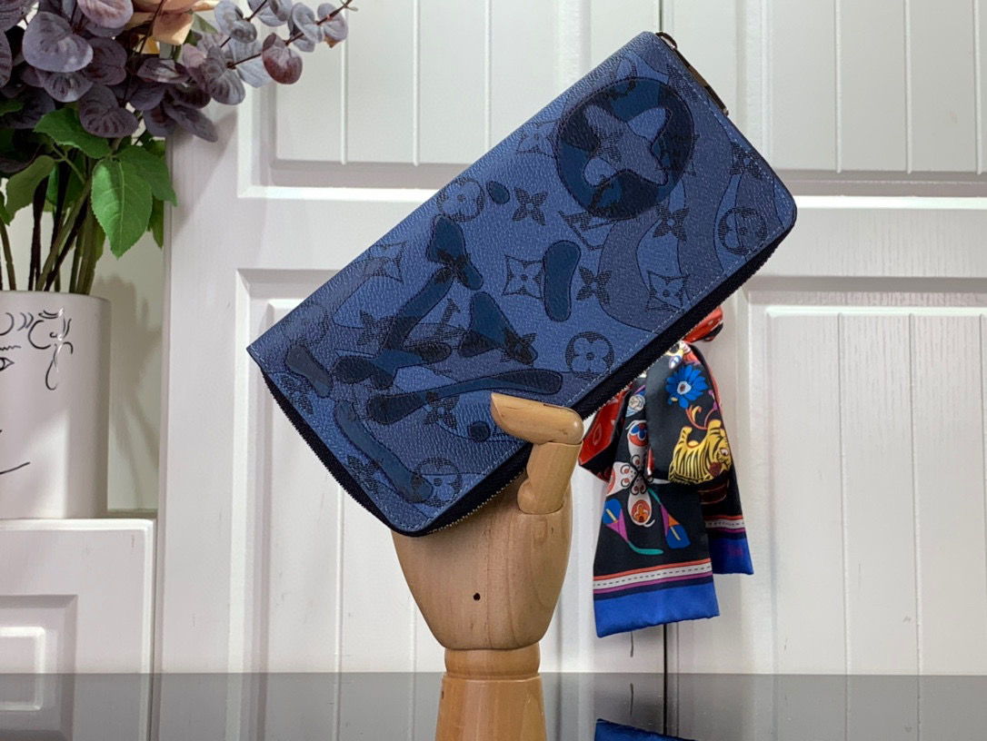 루이비통 여자 장지갑 M82306