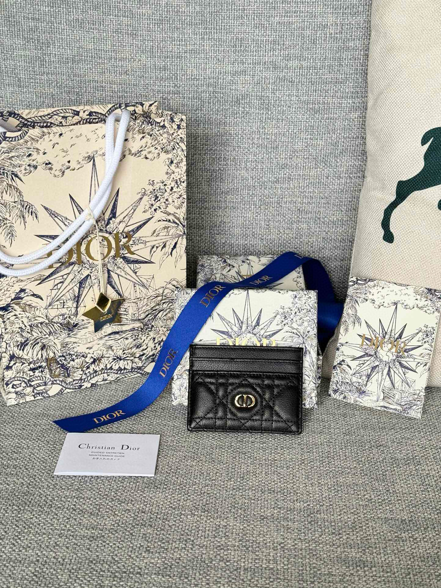 디올 카드지갑 S5130