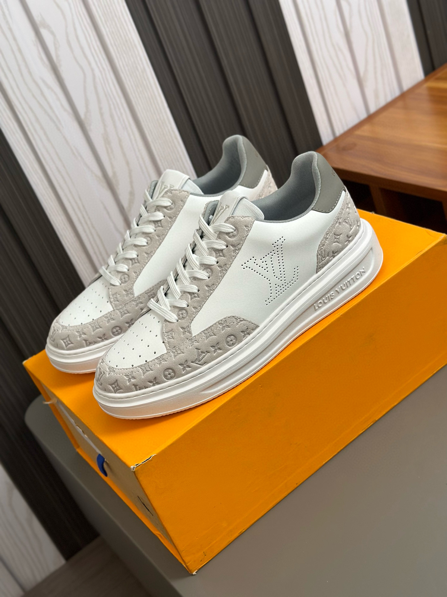 루이비통 남자 스니커즈 신발 운동화