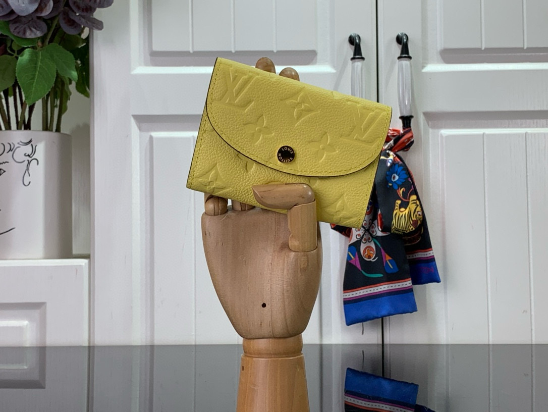 루이비통 여자 반지갑 M81520