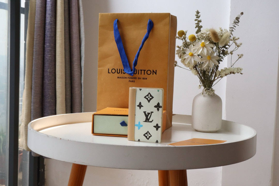 루이비통 카드지갑 M83336