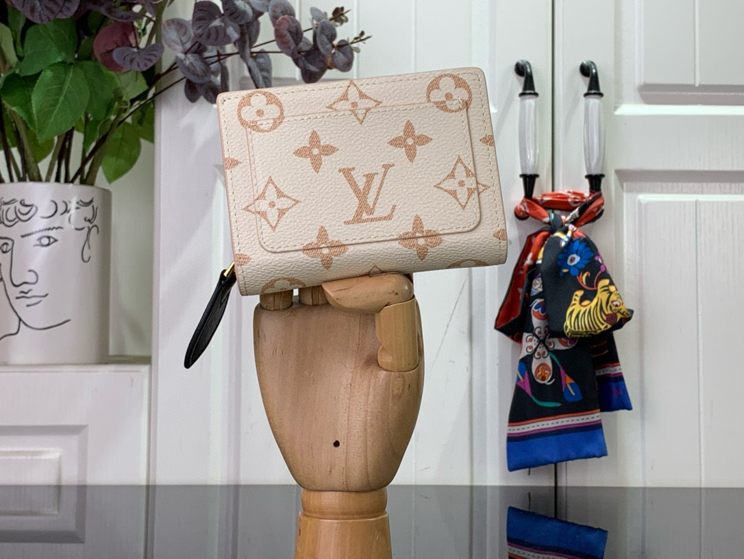 루이비통 여자 반지갑 m83226