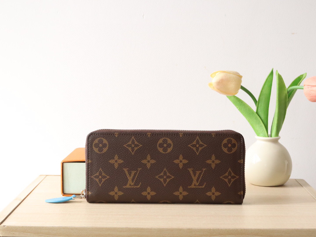 루이비통 여자 장지갑 M12395