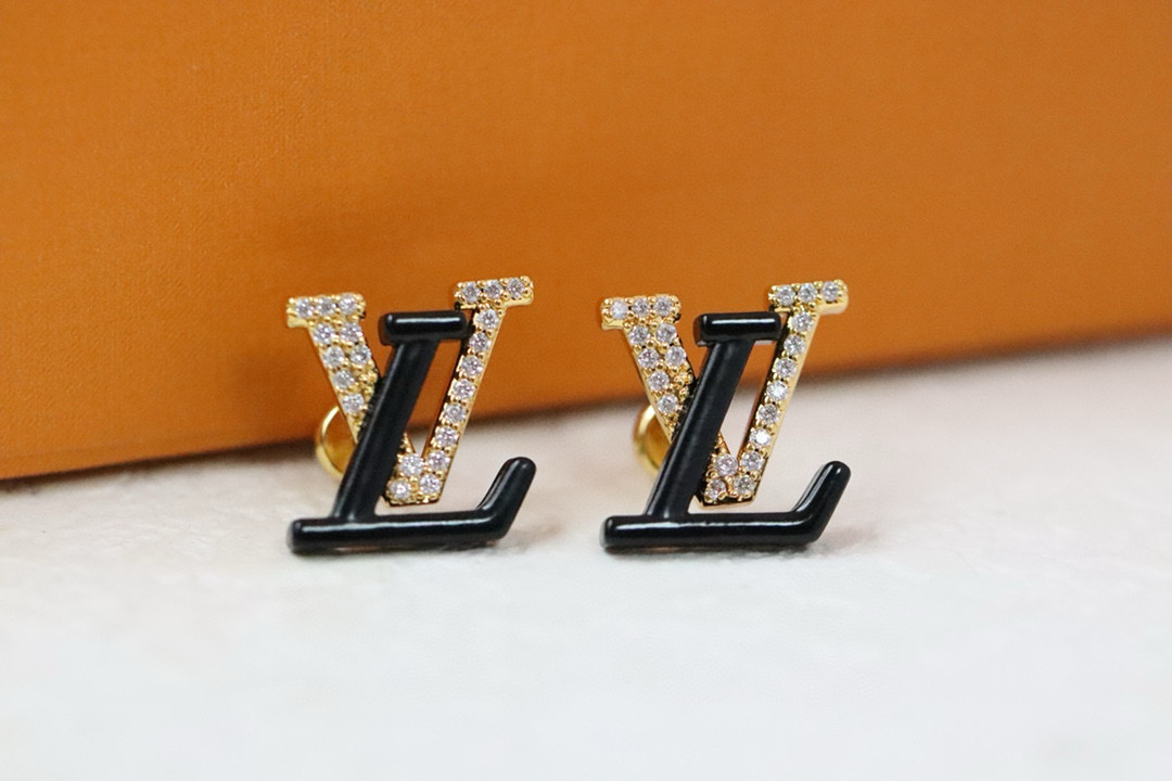 루이비통 귀걸이