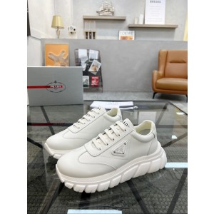 프라다 남자 스니커즈 신발 운동화