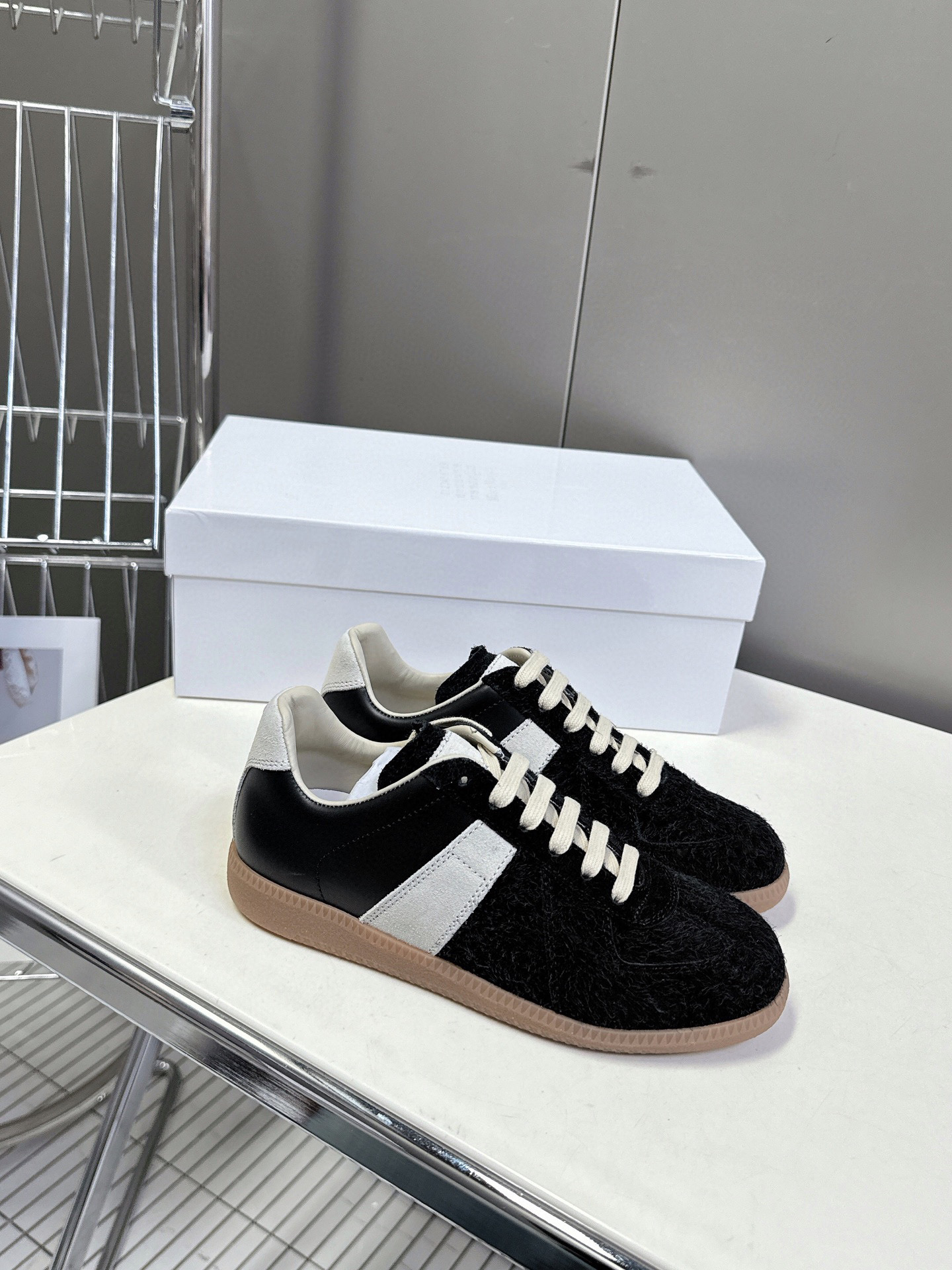 메종 마르지엘라 남여공용 신발 운동화