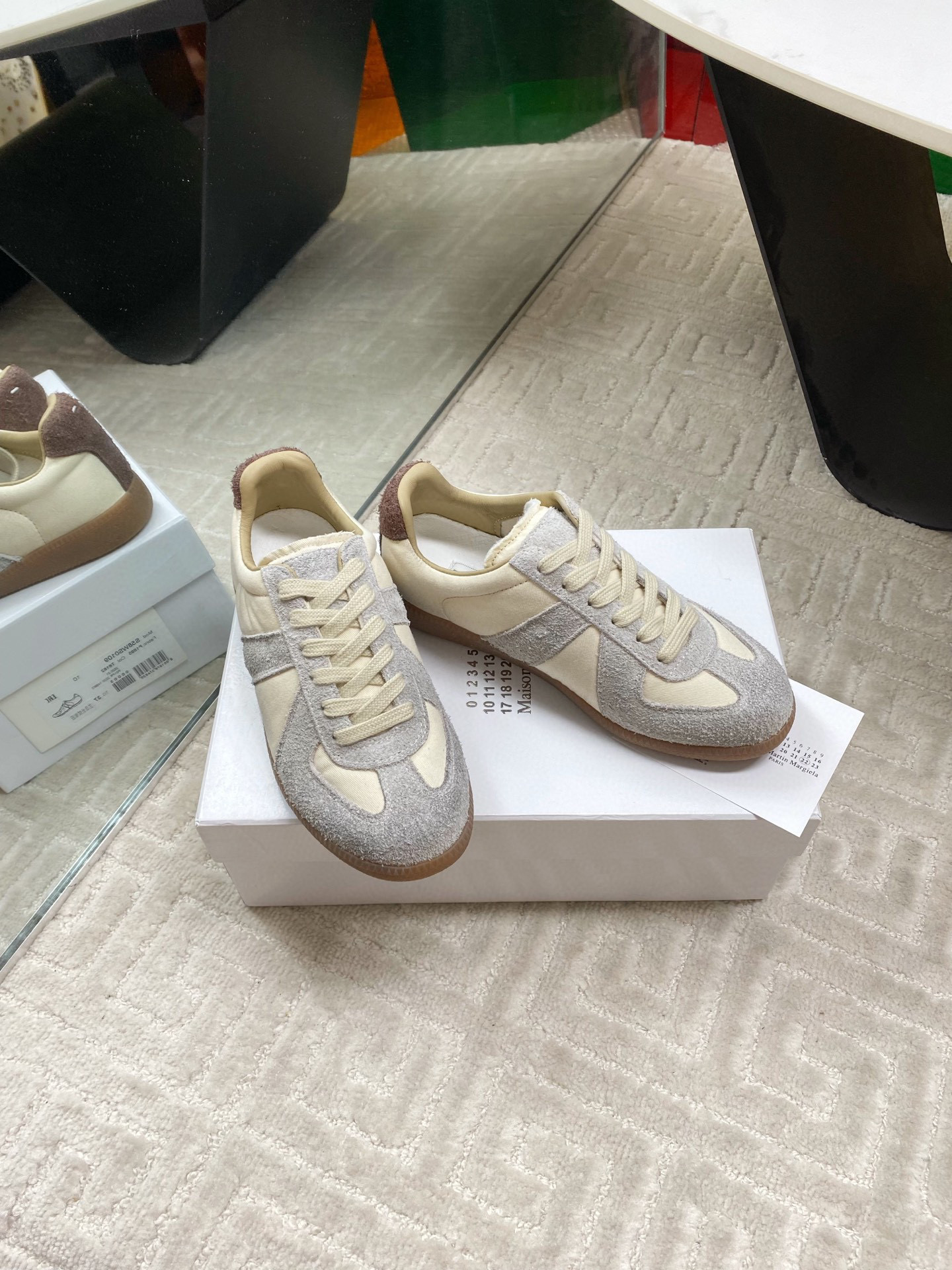 메종 마르지엘라 남여공용 신발 운동화