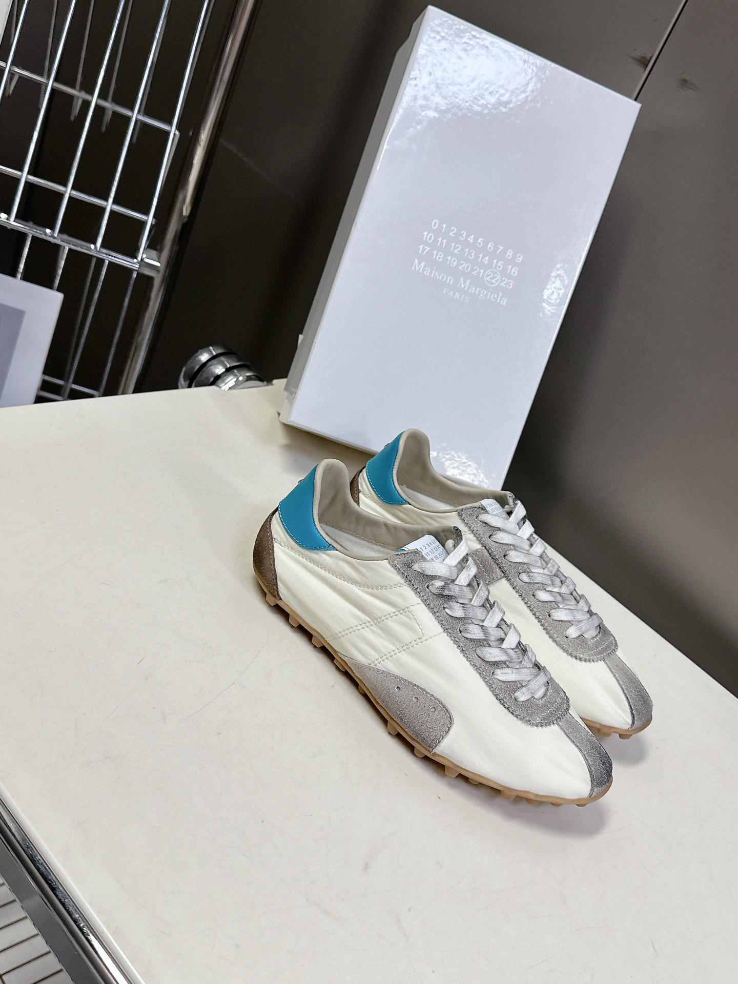 메종 마르지엘라 남여공용 신발 운동화