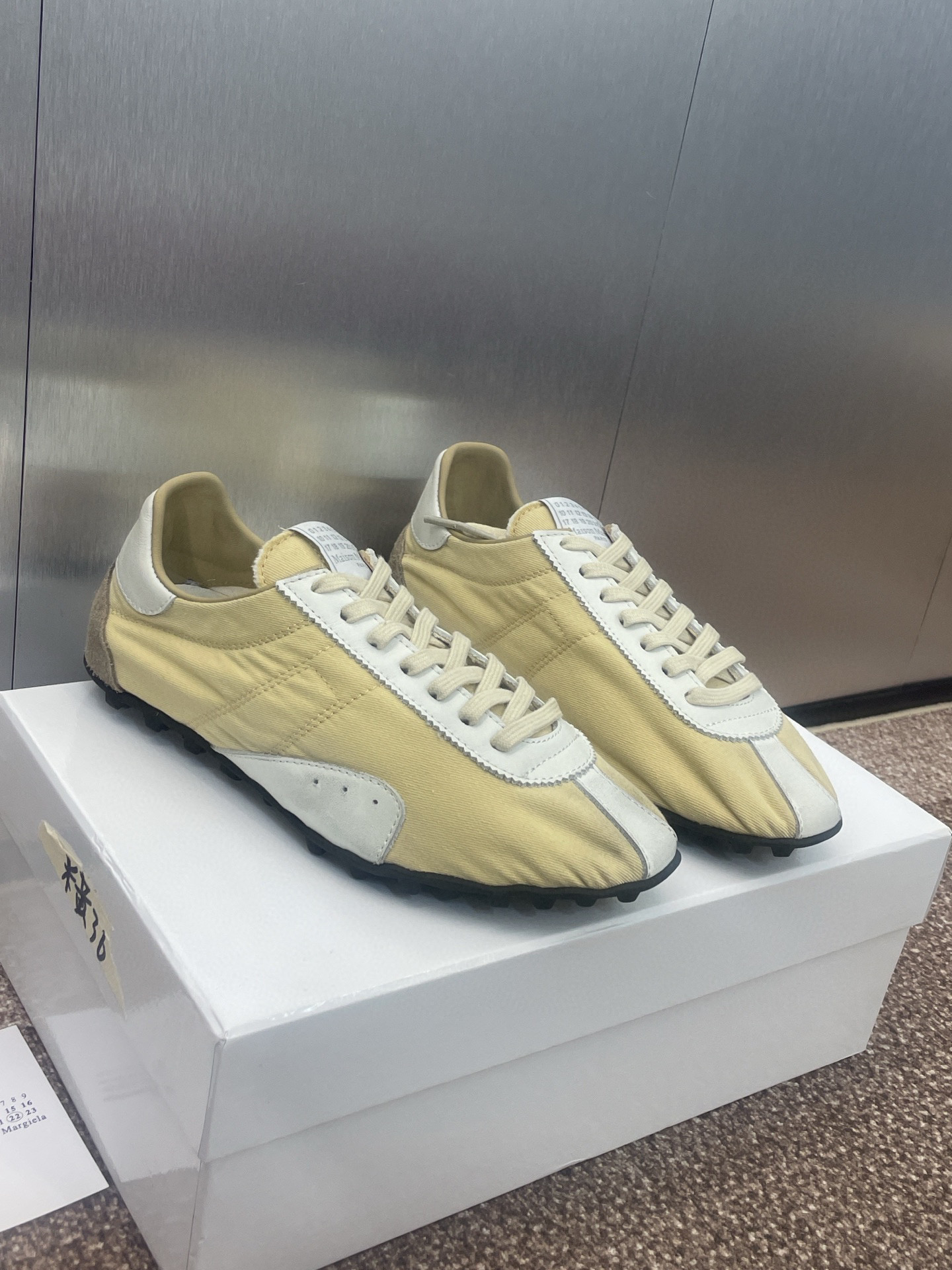 메종 마르지엘라 남여공용 신발 운동화