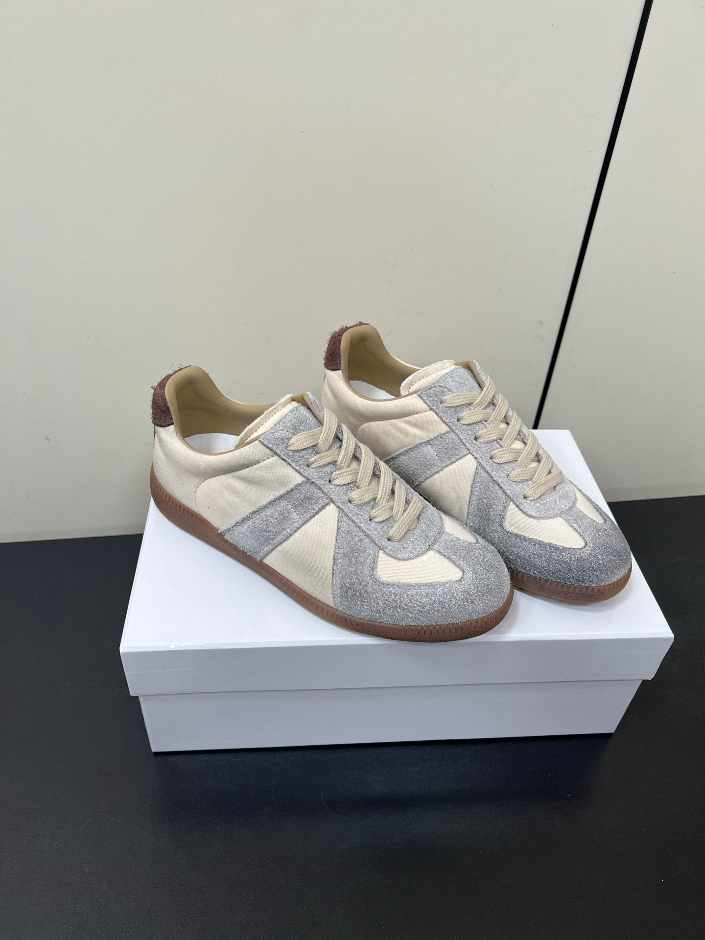 메종 마르지엘라 남여공용 신발 운동화