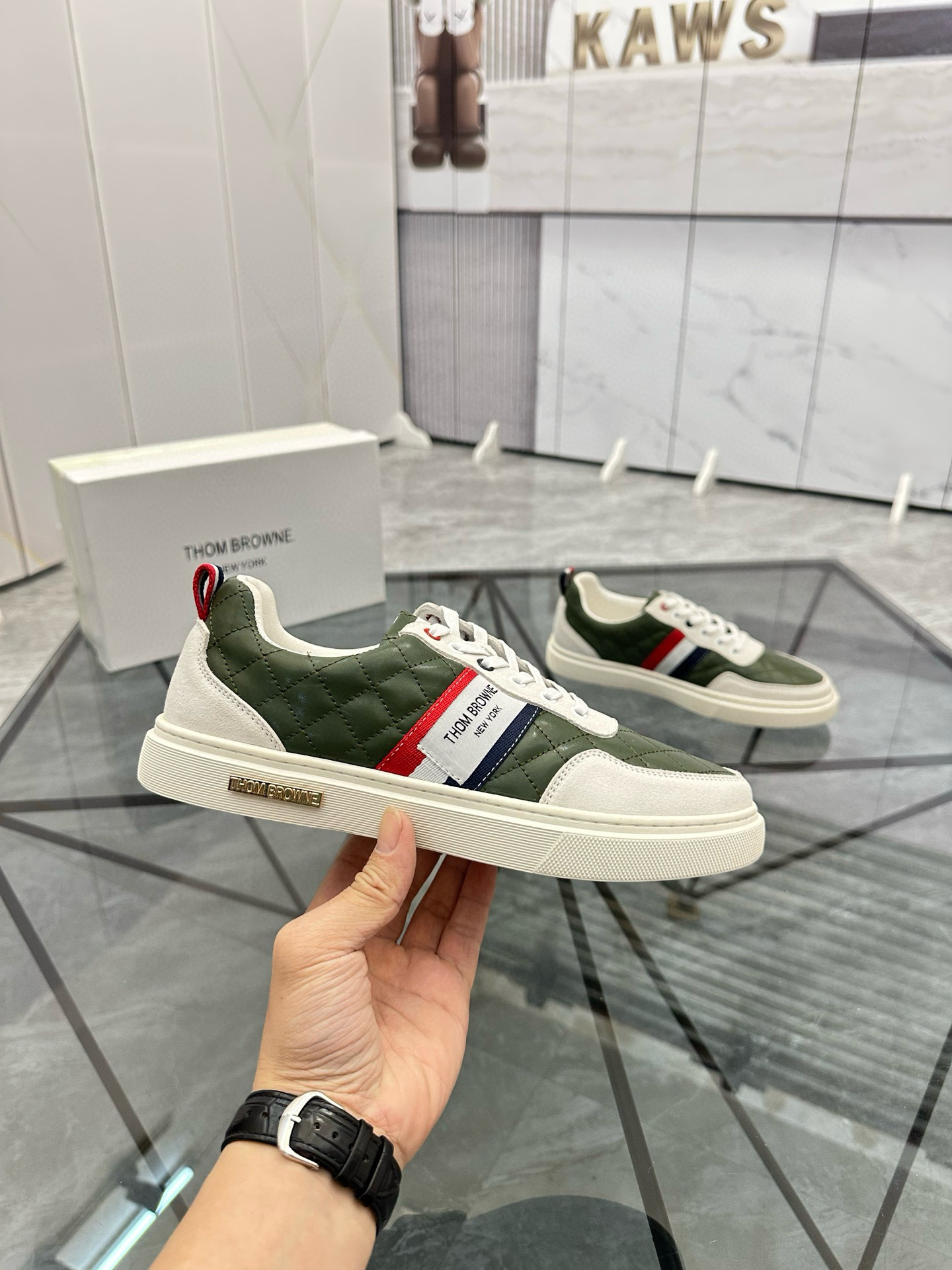 톰브라운 남자 신발 운동화 스니커즈