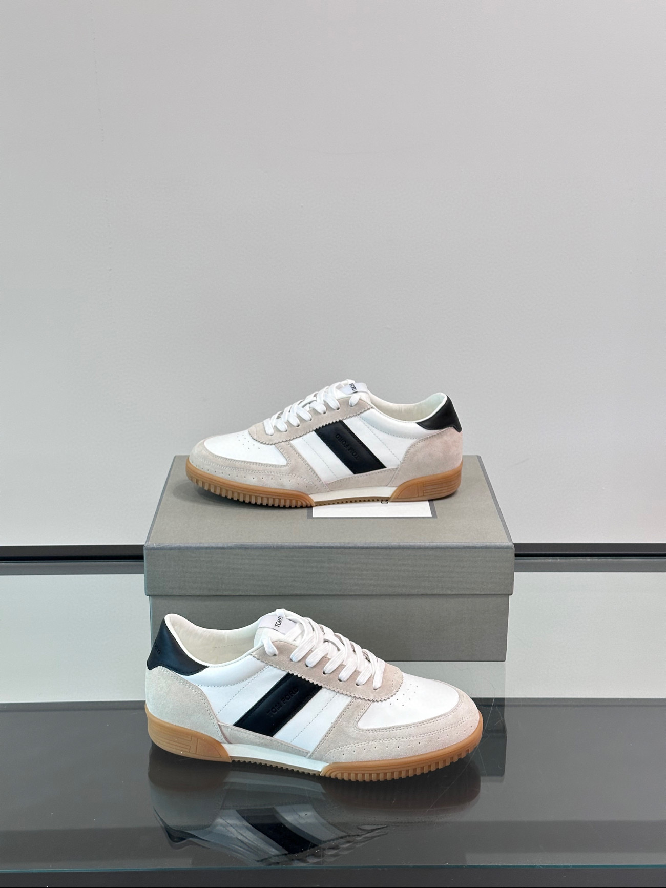 톰포드 남자 신발 운동화 스니커즈