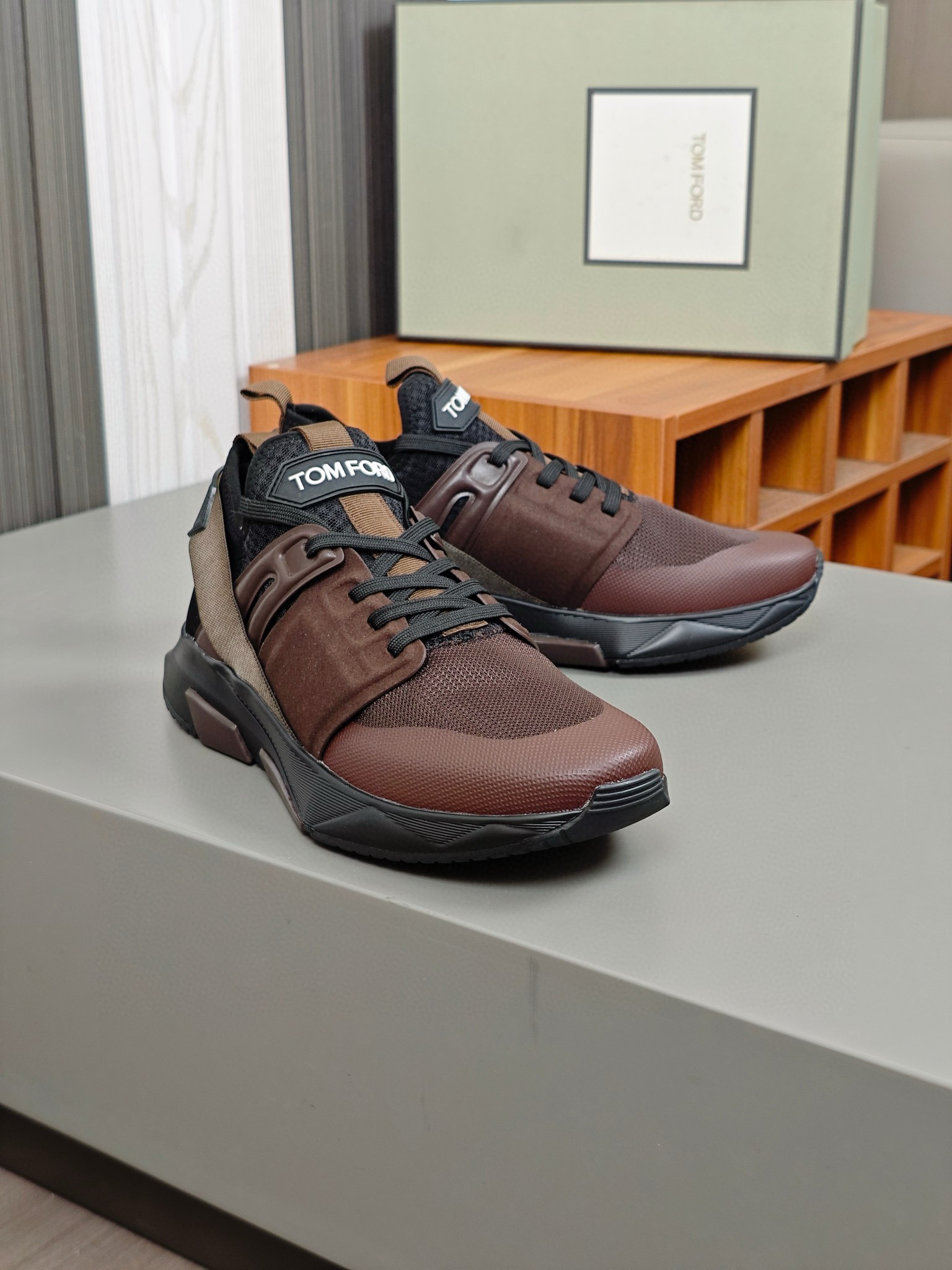 톰포드 남자 신발 운동화 스니커즈