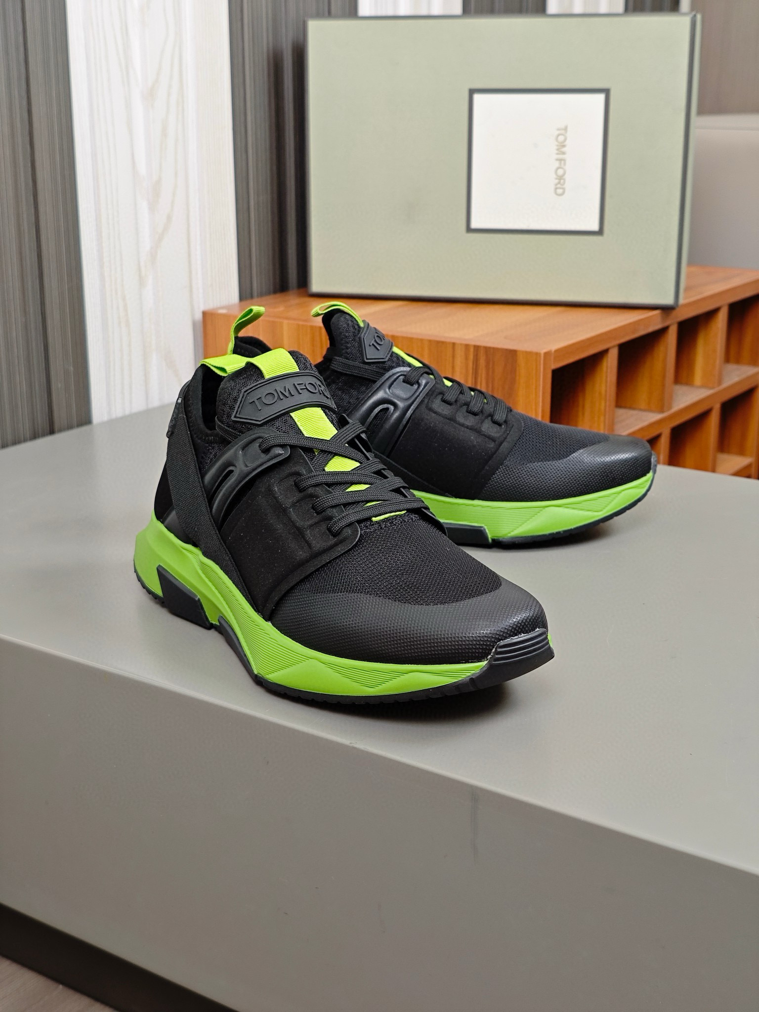 톰포드 남자 신발 운동화 스니커즈