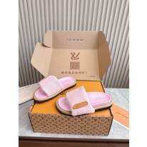 루이비통 남여 공용 슬리퍼