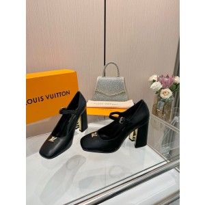 루이비통 여자 구두 8.5cm