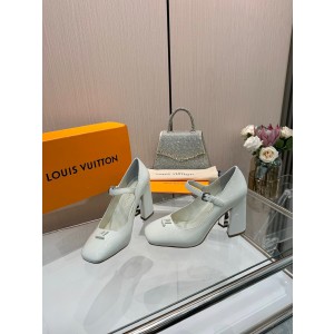 루이비통 여자 구두 8.5cm