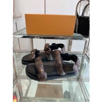 루이비통 남여 공용 샌들