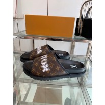 루이비통 남여 공용 슬리퍼
