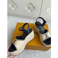 루이비통 여자 샌들 7.5cm