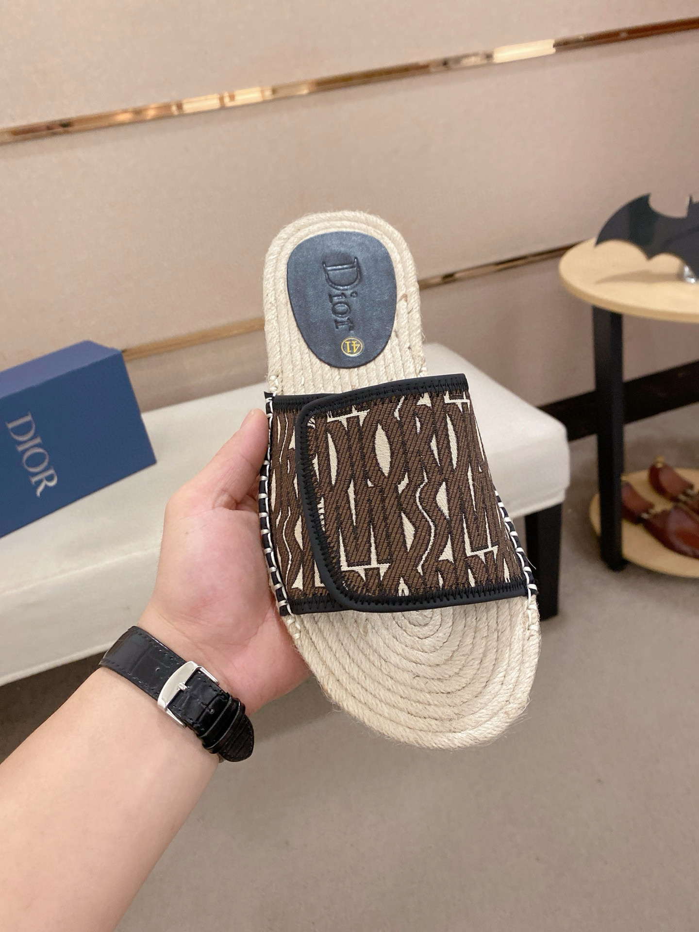 디올 남자 슬리퍼