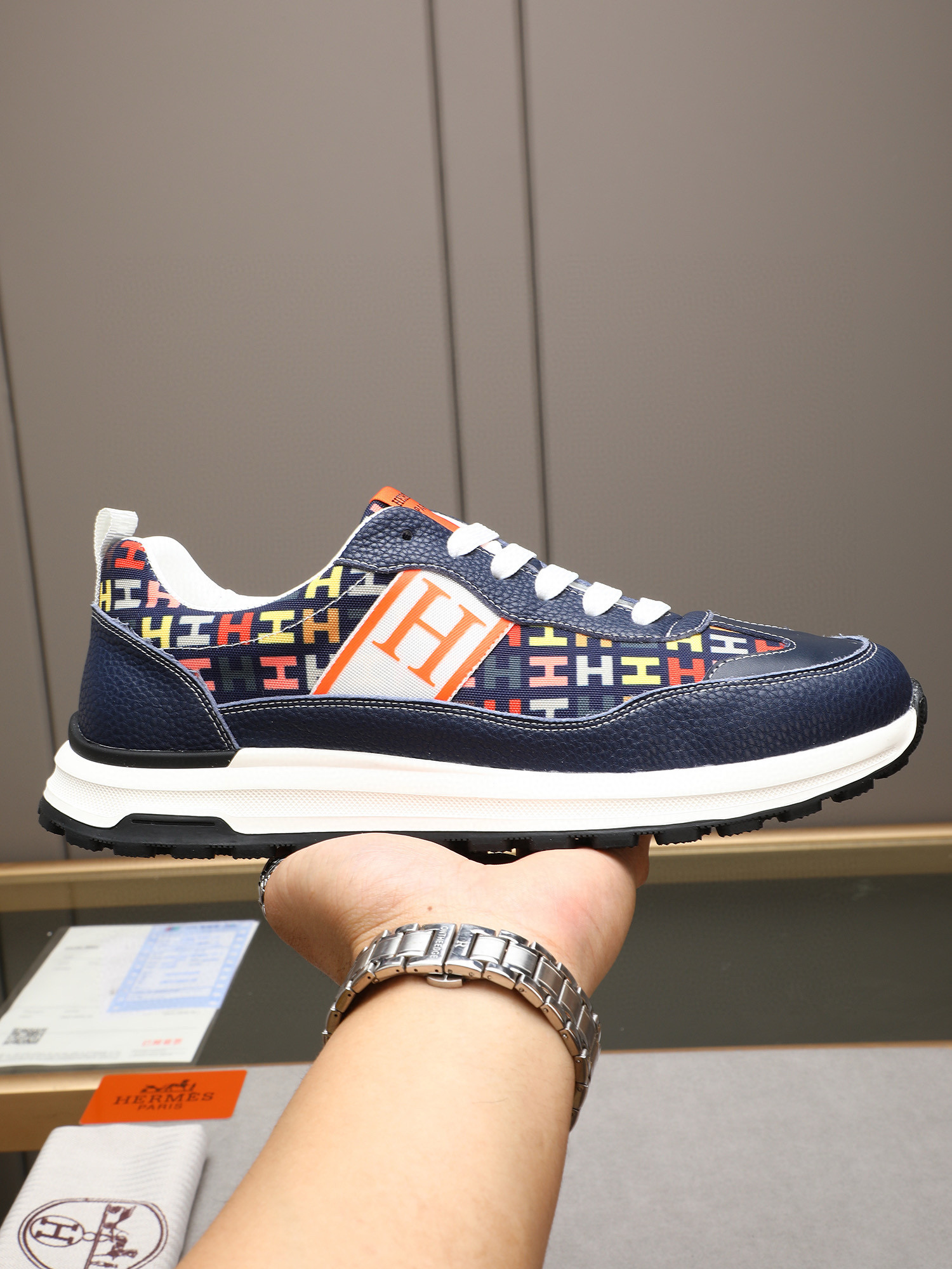 에르메스 남자 신발 운동화 스니커즈