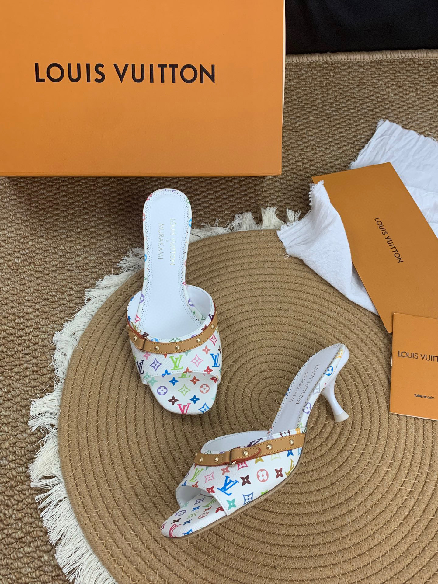 루이비통 여자 샌들 5.5cm