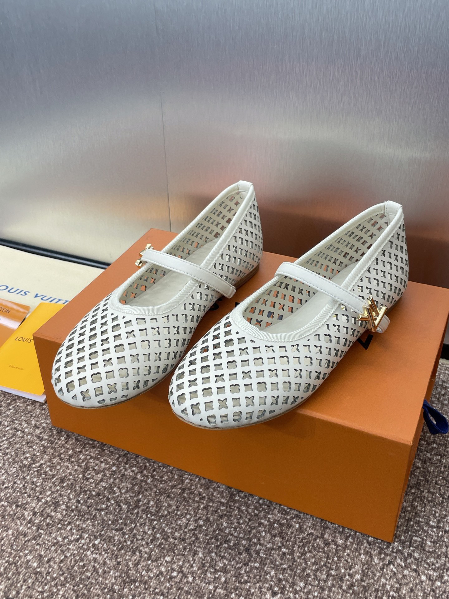 루이비통 여자 구두