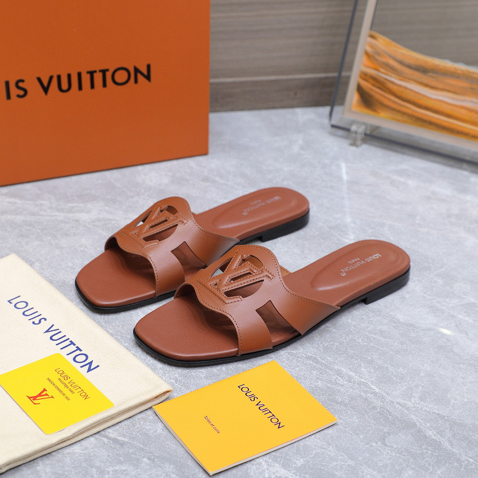 루이비통 여자 슬리퍼