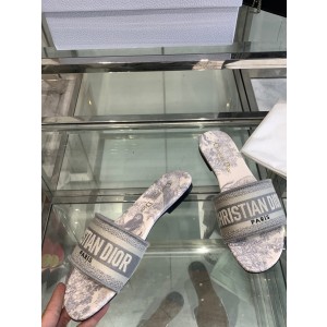 디올 여자 슬리퍼