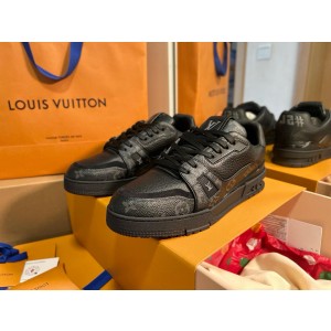 루이비통 남녀공용 신발 운동화 스니커즈