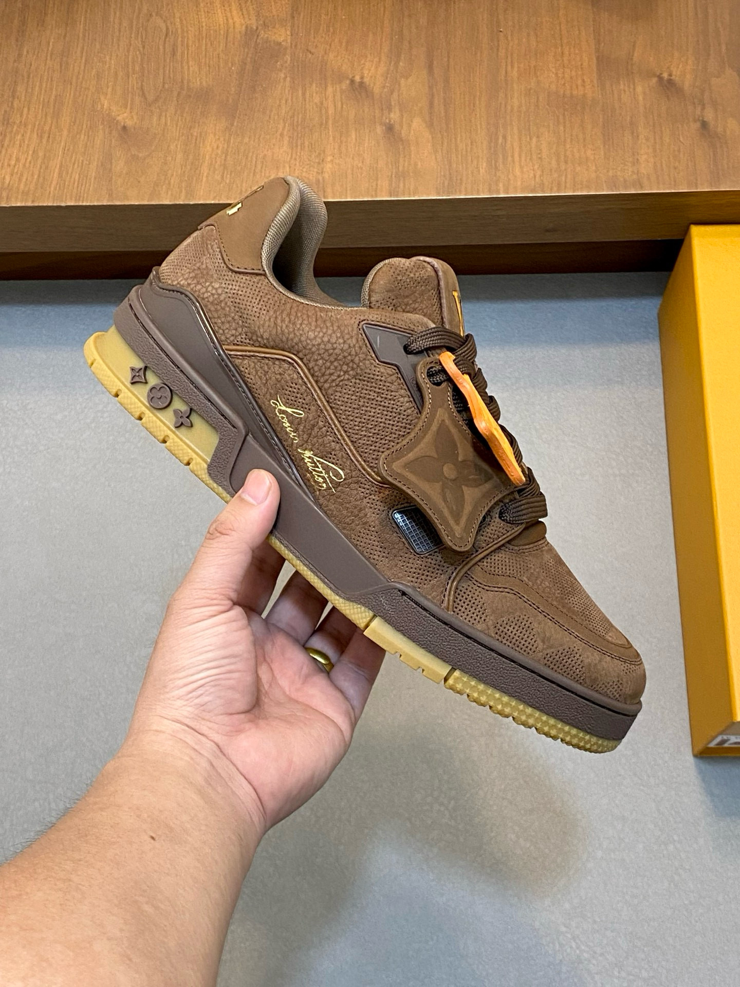 루이비통 남자 신발 운동화 스니커즈