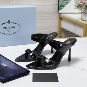 프라다 여자 슬리퍼 9.5cm
