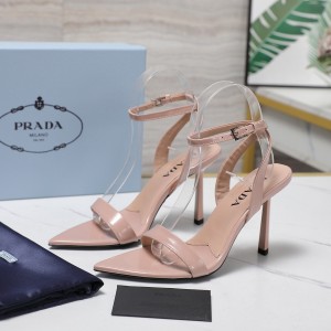 프라다 여자 샌들 9.5cm