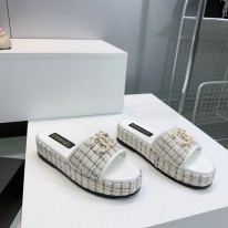 샤넬 여자 슬리퍼