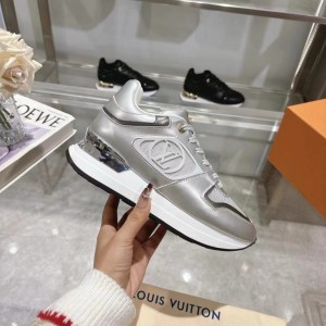 루이비통 남녀공용 신발 운동화 스니커즈