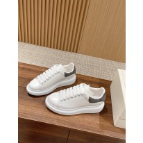 알렉산더 맥퀸 남녀공용 신발 운동화 스니커즈