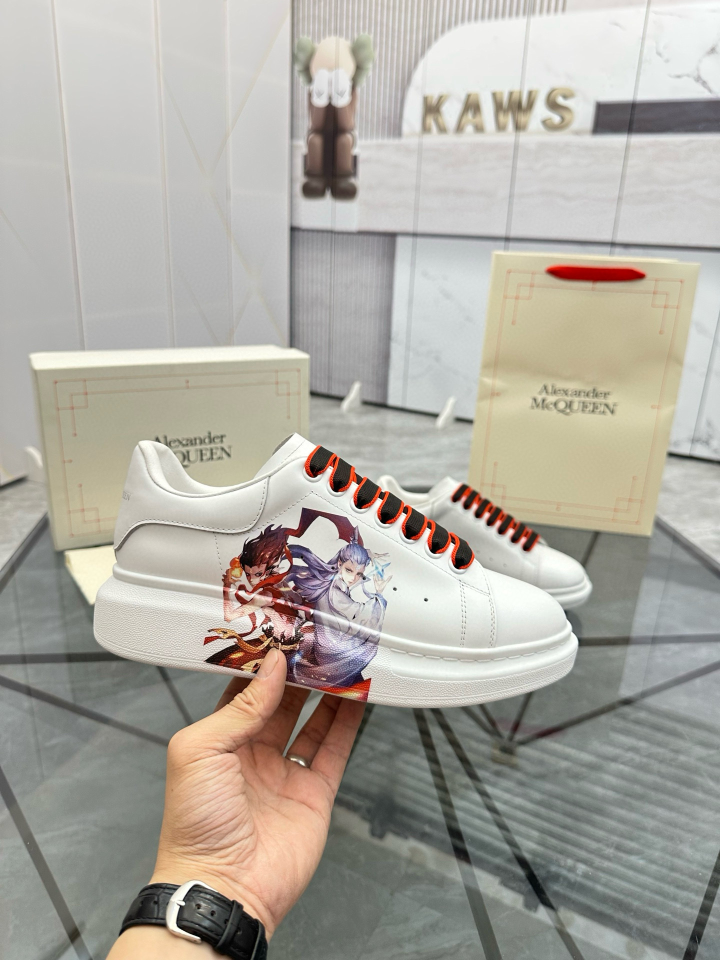 알렉산더 맥퀸 남녀공용 신발 운동화 스니커즈