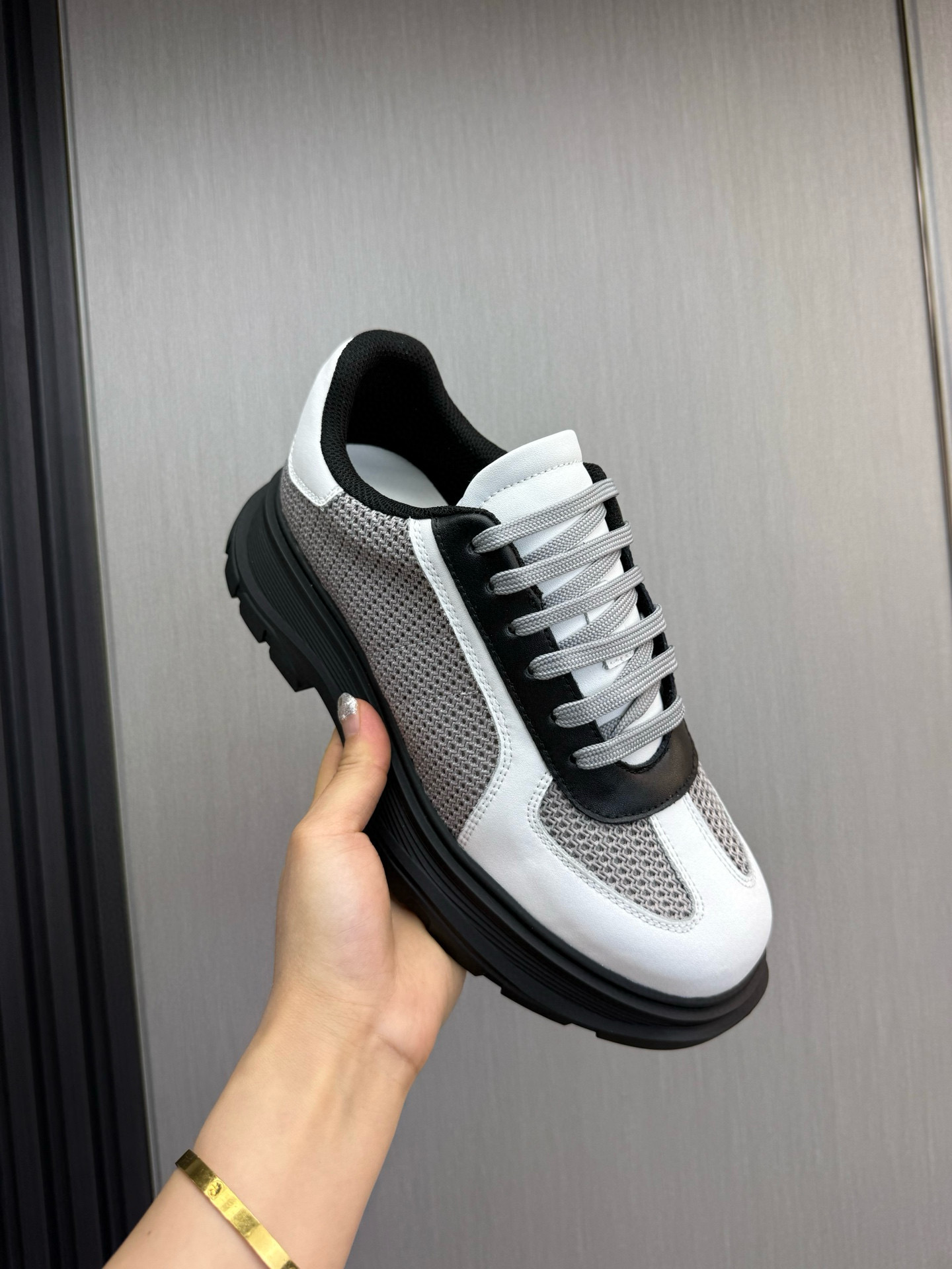 알렉산더 맥퀸 남녀공용 신발 운동화 스니커즈