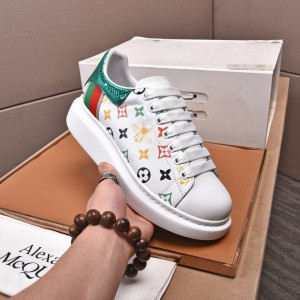 알렉산더 맥퀸 남녀공용 신발 운동화 스니커즈