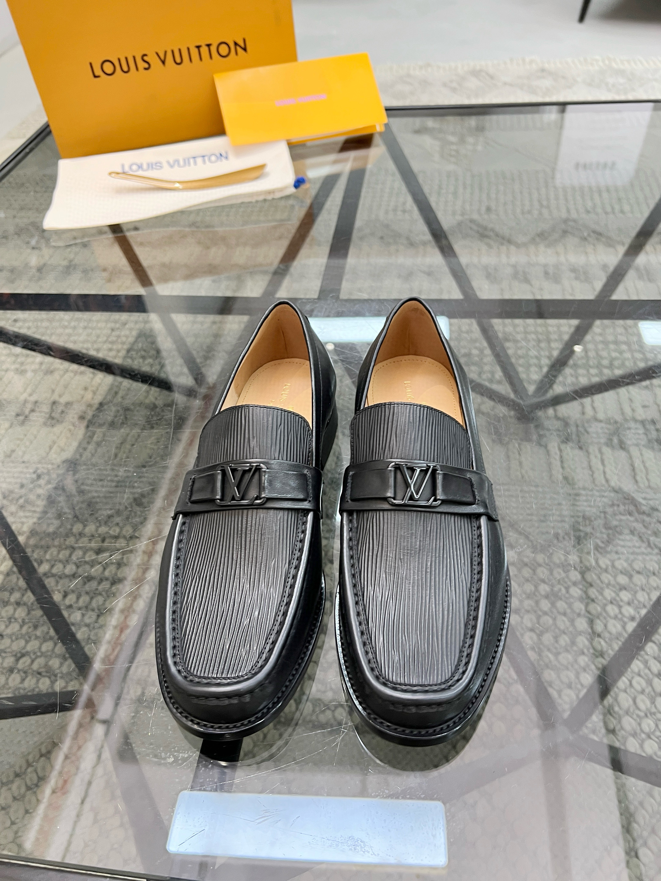 루이비통 남자 구두
