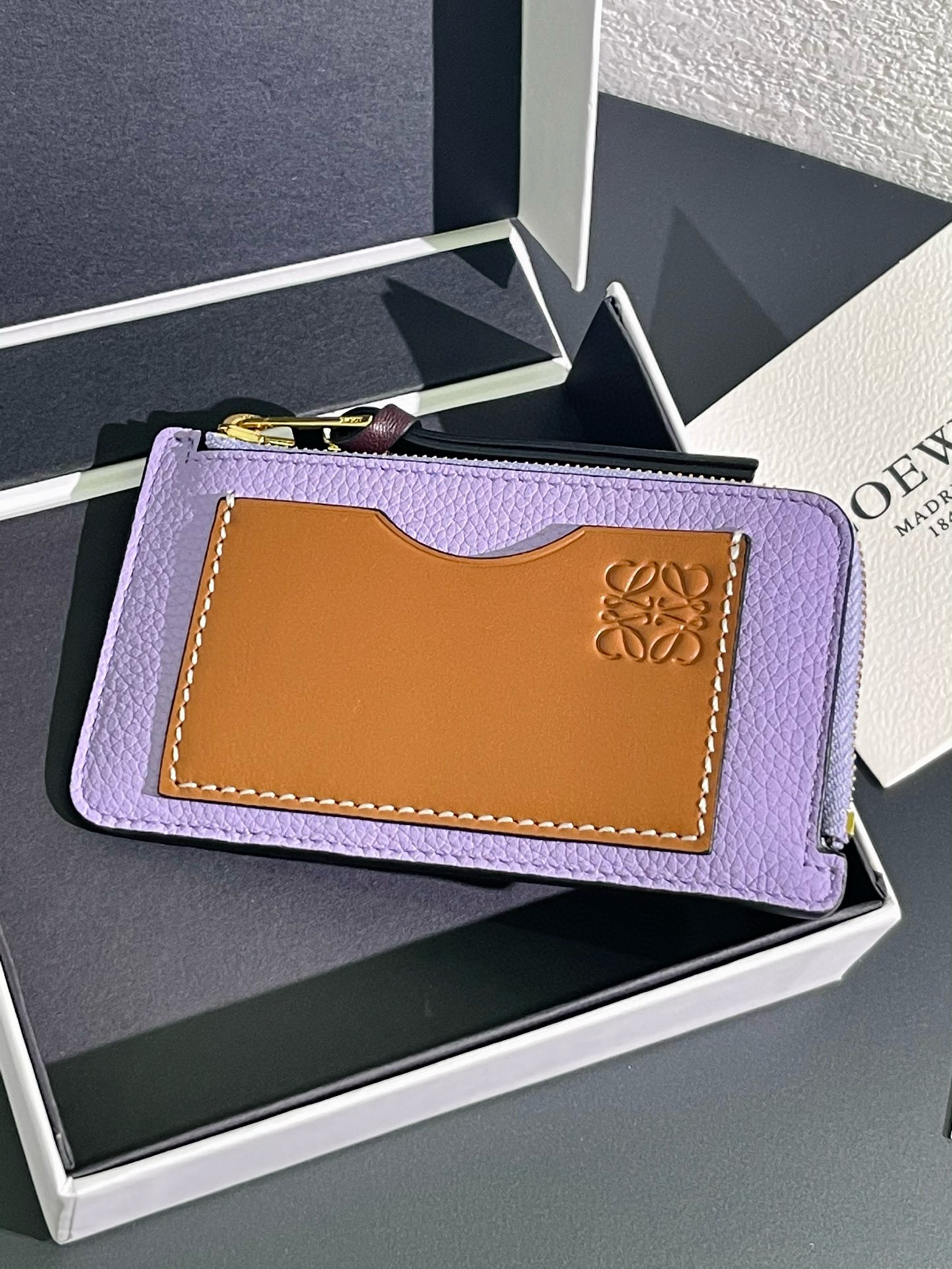 로에베 머니클립 카드지갑