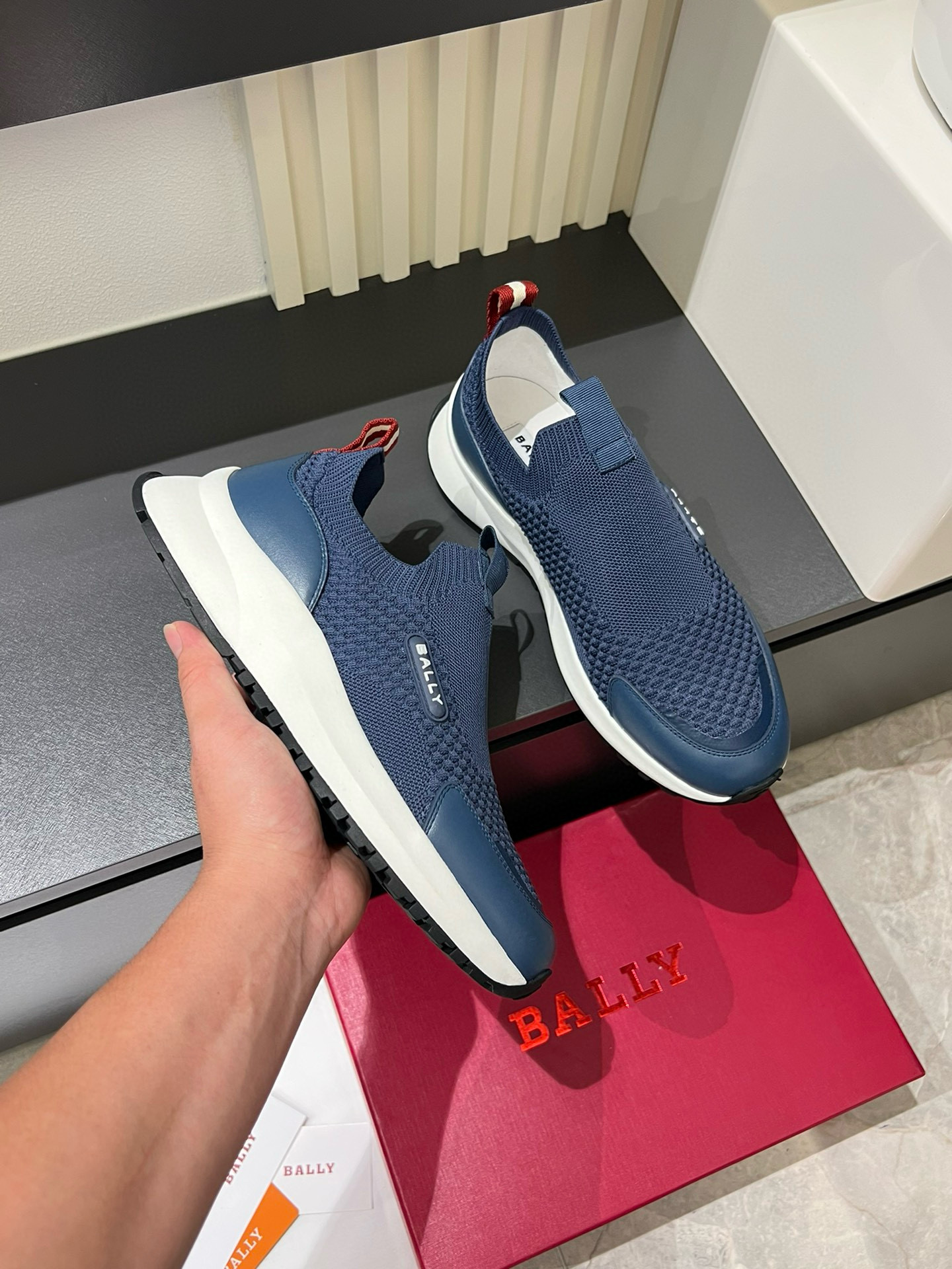 발리 남자 신발 운동화 스니커즈