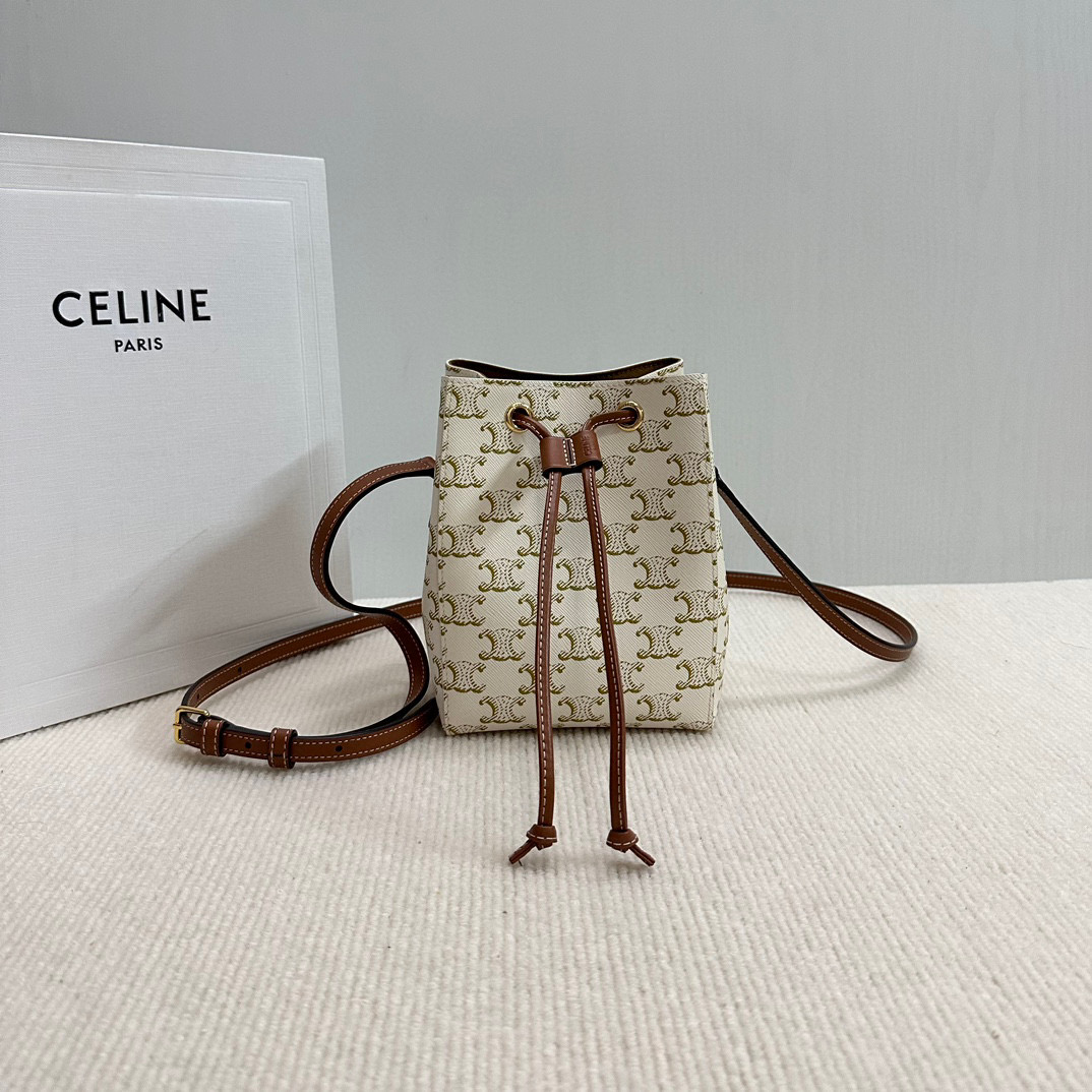 셀린느 여자가방 10M742