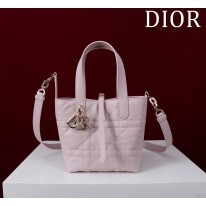 디올 여자가방